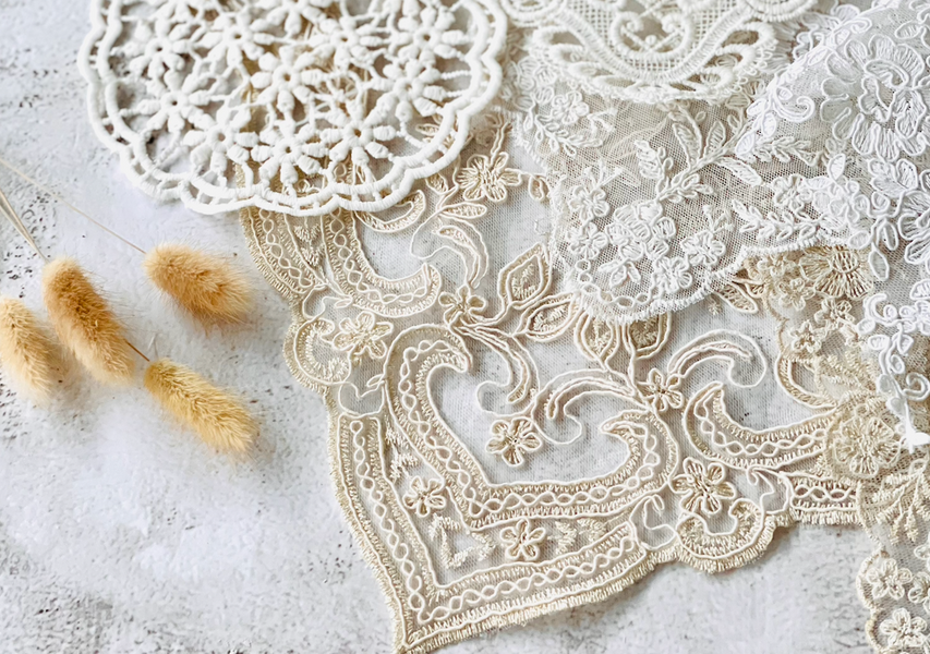 Using Lace Doilies and Placemats for Texture