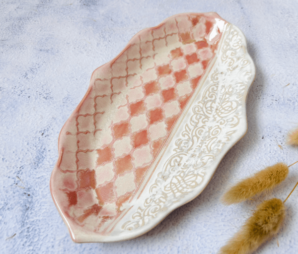 Handmade Ceramic Fancy Rim Platter (Pink & White)- Medium
