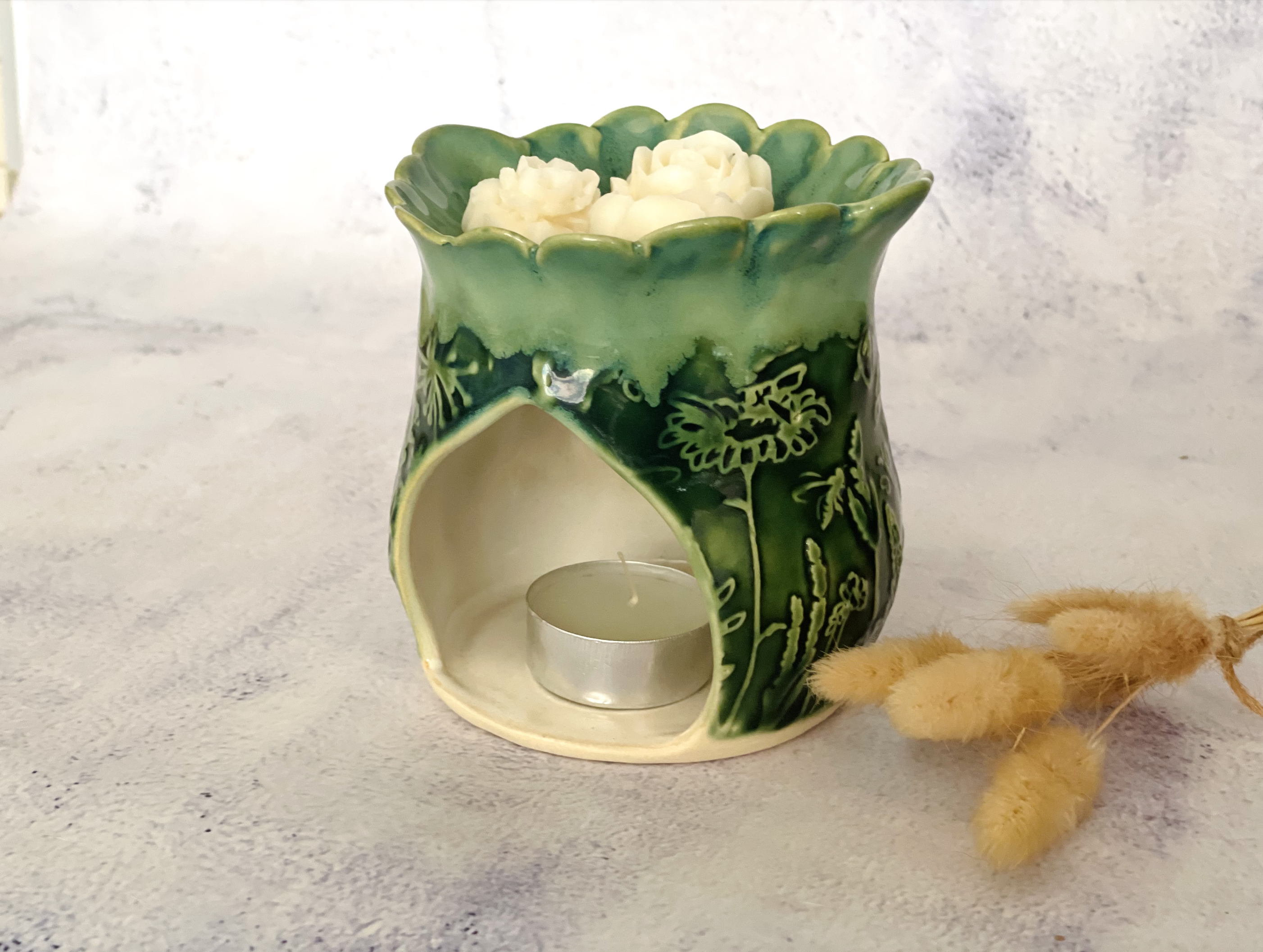 Handmade Ceramic Diffuser with Soy Wax Melts- Forest Green