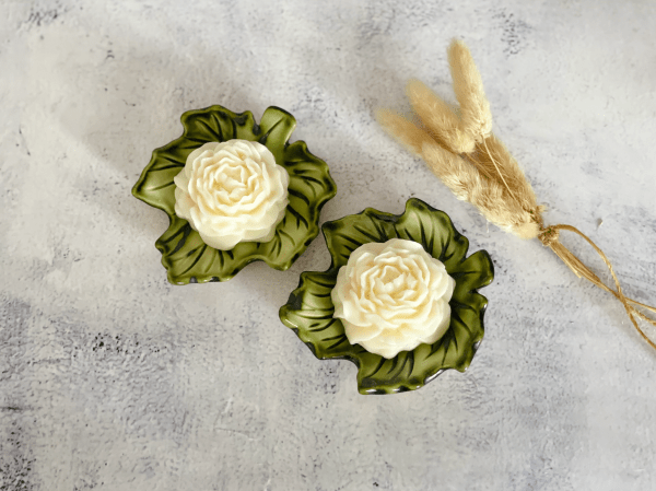Handmade Ceramic Leaf Dish Candle Set- Warm Green