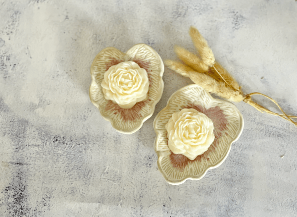 Handmade Ceramic Leaf Dish Candle Set- White & Pink