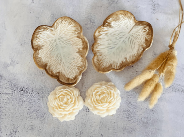 Handmade Ceramic Leaf Dish Candle Set- White & Rust